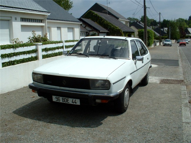 R20av.jpg